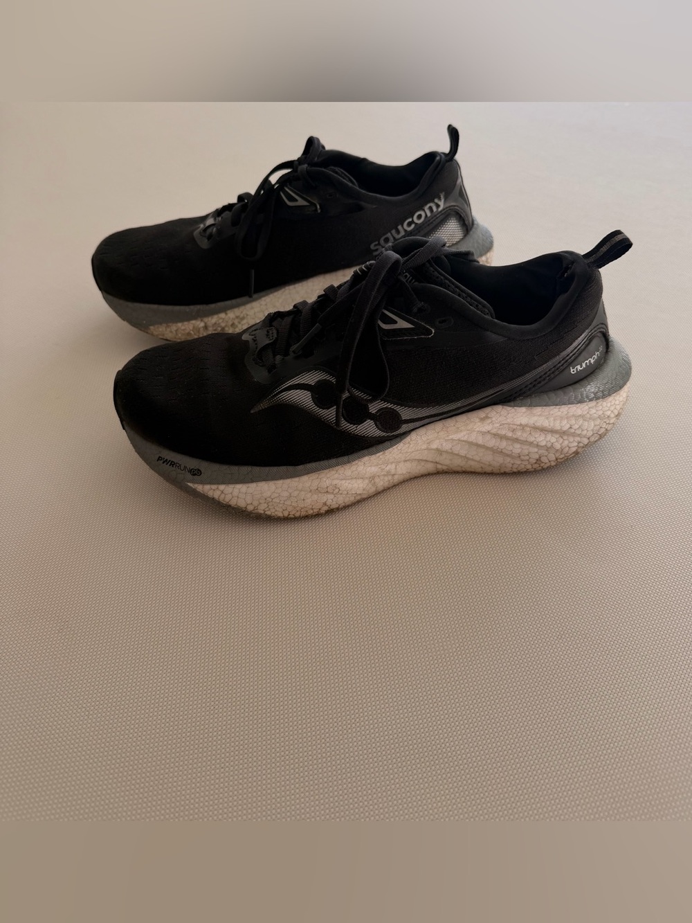Saucony Women's Black and White Cushioned Running Shoes